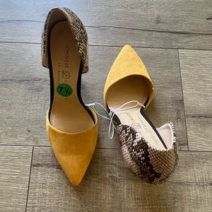 Mustard Yellow Closed Toe w/ Snake Print Backing Skinny Heel. Size 7.5